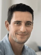<em>Adam .B</em>